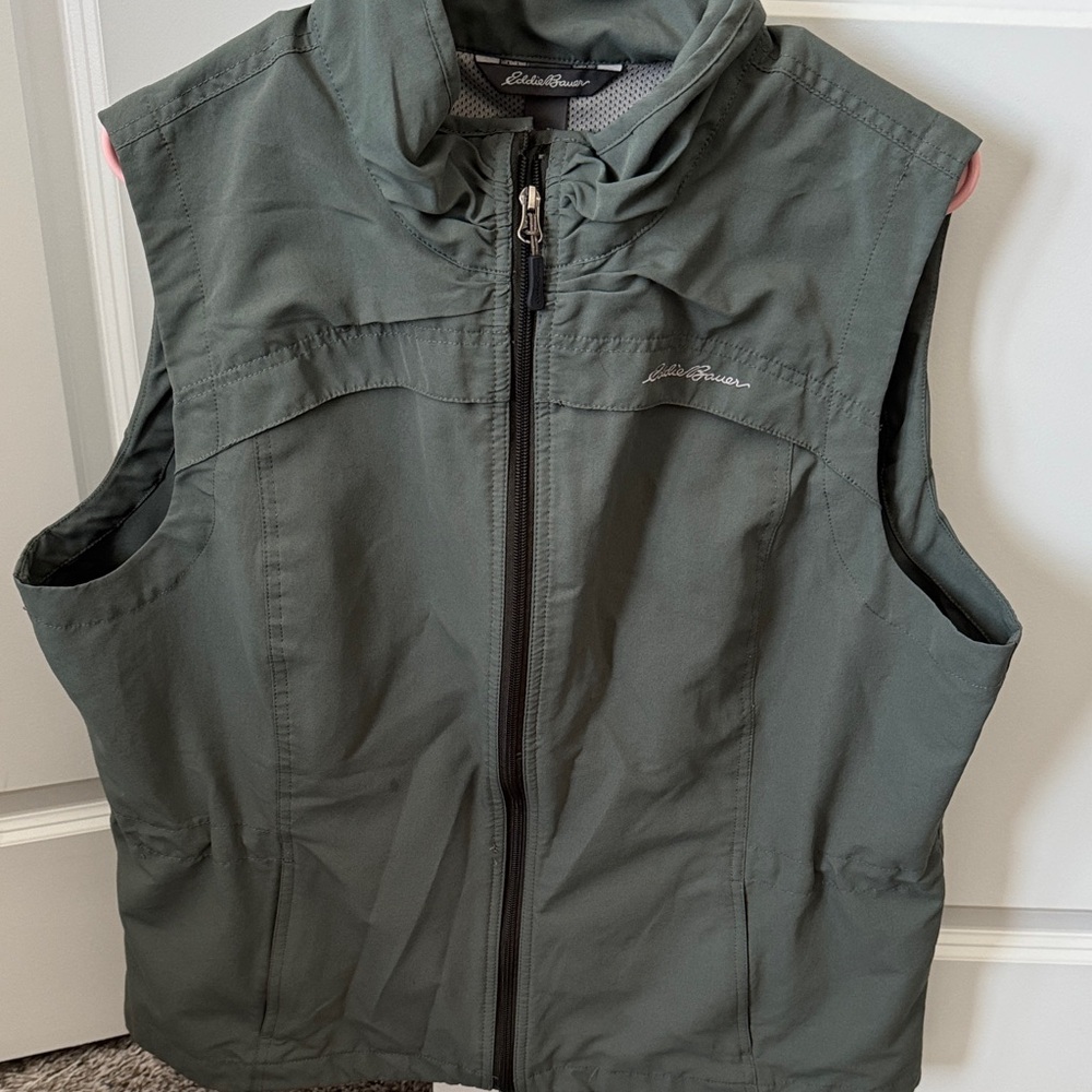 Eddie Bauer Green Sleeveless Jacket